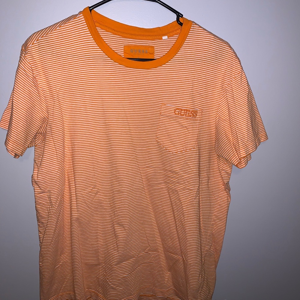 Guess shirt sleeve tee